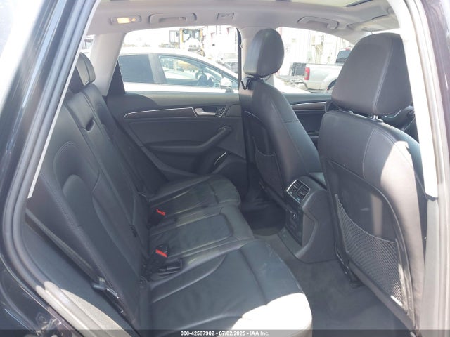 Audi 2017 2017 WA1C2AFP7HA065283 Image 8