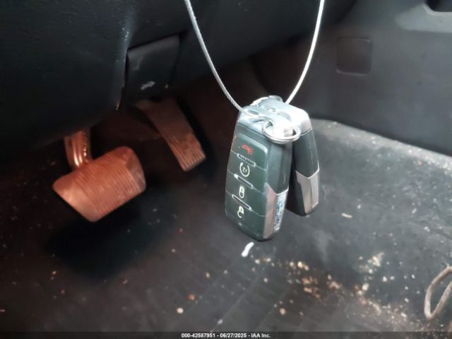 2022 RAM 1500 1C6SRFFTXNN379092 Photo 10