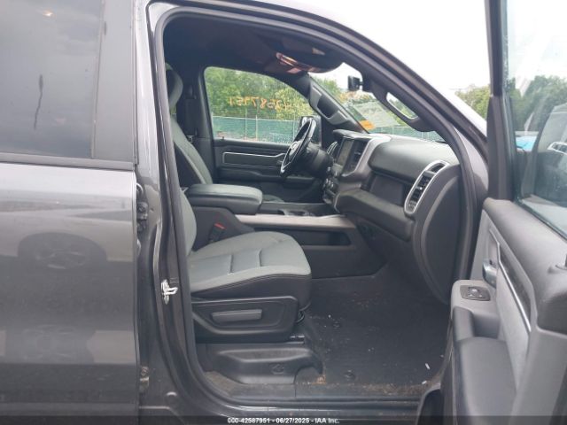 2022 RAM 1500 1C6SRFFTXNN379092 Photo 4