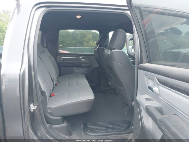 2022 RAM 1500 1C6SRFFTXNN379092 Photo 7