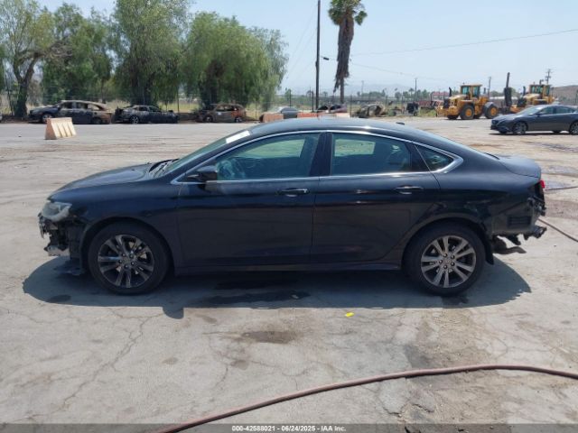 1C3CCCAB3GN131690 Chrysler 2016
