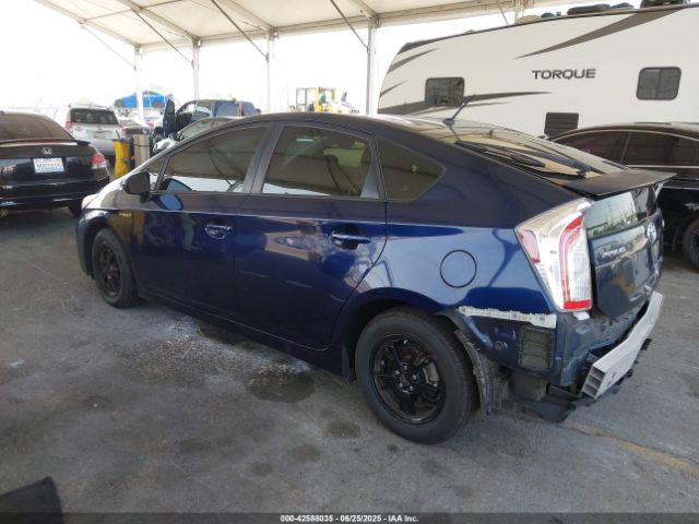 2014 TOYOTA PRIUS JTDKN3DU6E0370756 Photo 2