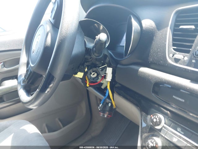KNDMB5C13L6620887 KIA gdi lamda - ii