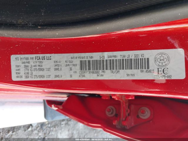 2019 RAM 1500 1C6SRFFT3KN863682 Photo 8