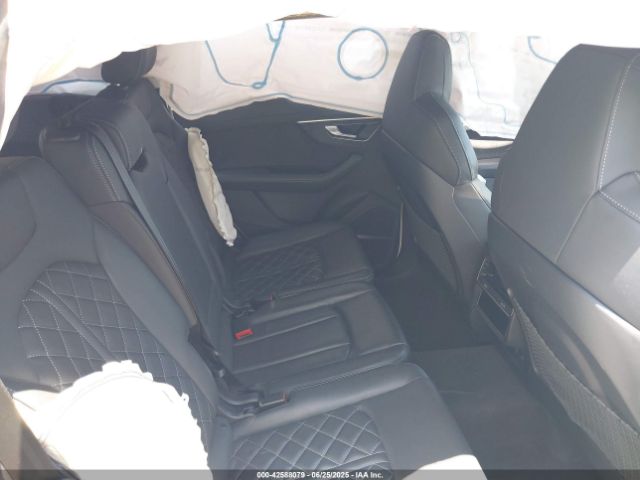 2024 AUDI SQ7 WA1VWBF75RD000516 Photo 7
