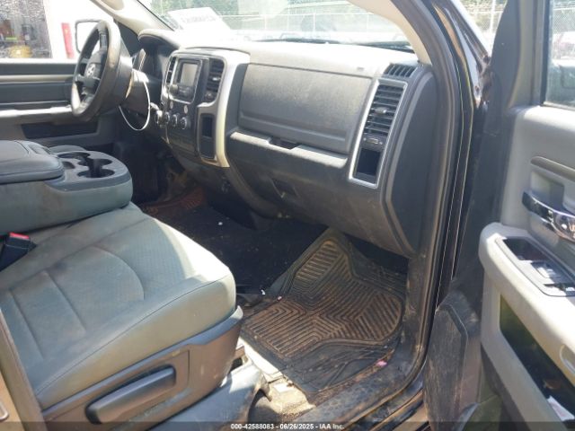 2016 RAM 1500 1C6RR6GT5GS256950 Photo 4