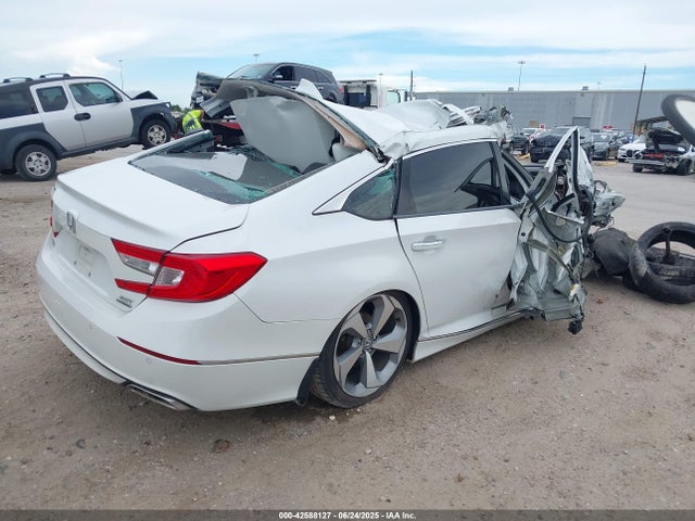 Honda k20c4 2018 1HGCV2F90JA028202 Image 4