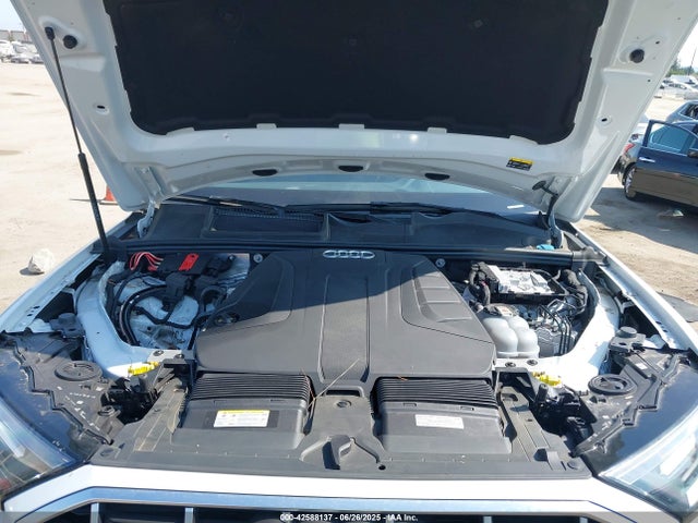 2023 AUDI Q7 WA1LCBF75PD009133 Photo 9