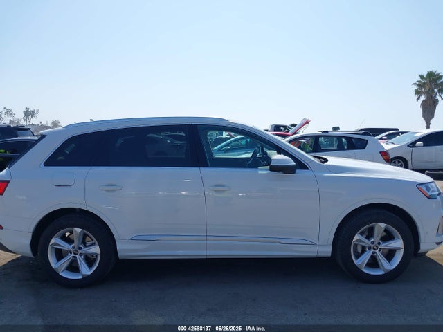 Audi 45 tfsi 2023 WA1LCBF75PD009133 Image 13
