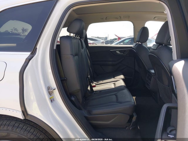 2023 AUDI Q7 WA1LCBF75PD009133 Photo 7