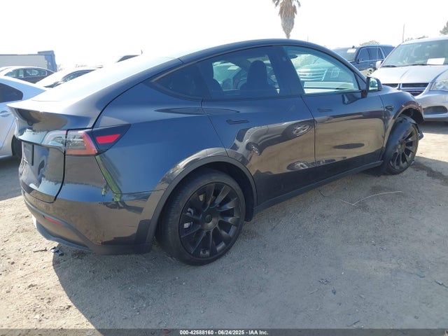 7SAYGDED9SF312634 Tesla Model Y Rwd