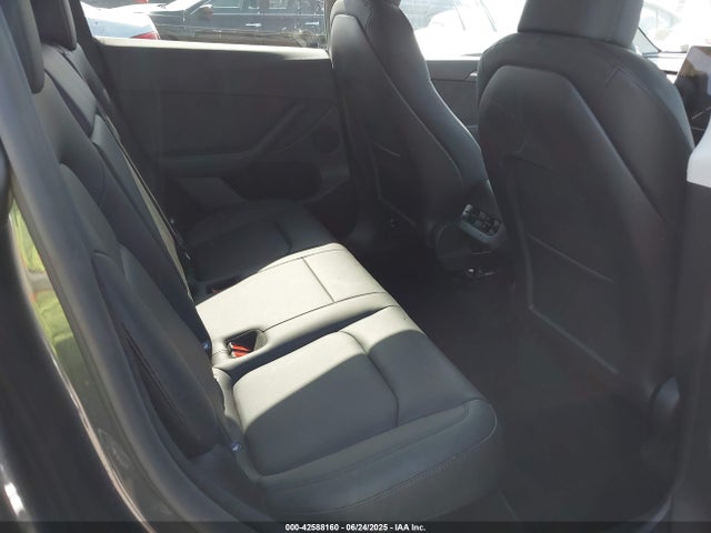 7SAYGDED9SF312634 Tesla Model Y Rwd