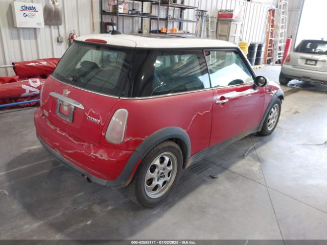 2005 MINI COOPER WMWRC33555TJ69375 Photo 3