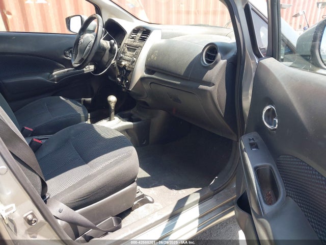 Nissan 2015 2015 3N1CE2CP0FL358281 Image 5