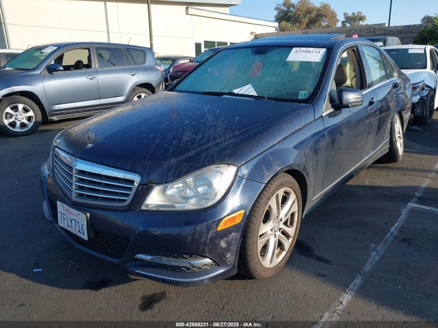 WDDGF4HB2EA965315 Mercedes-Benz 2014