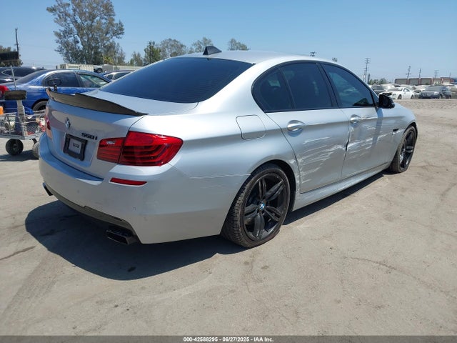WBAKN9C52GD962015 BMW 2016