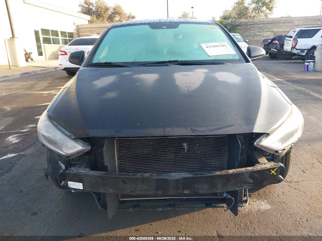 5NPD74LF8HH202362 Hyundai 2017