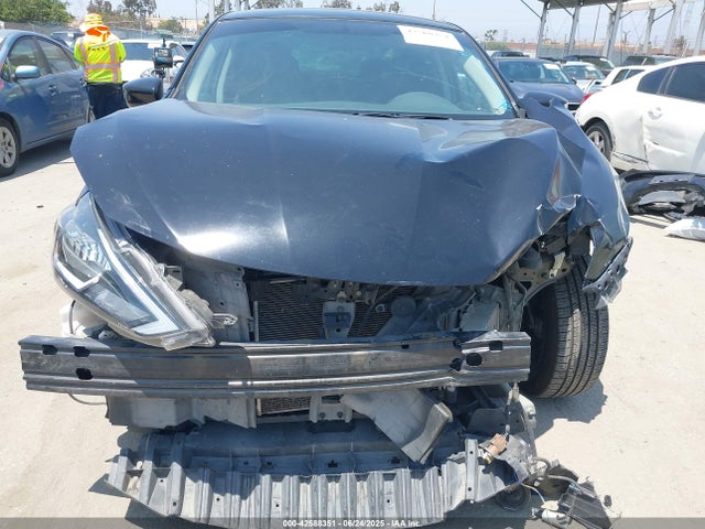 3N1AB7AP0HY205776 Nissan 2017