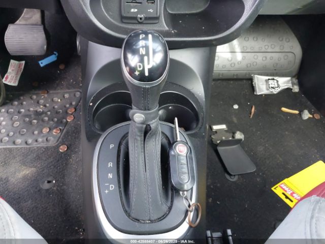2014 FIAT 500L ZFBCFABH1EZ002138 Photo 10