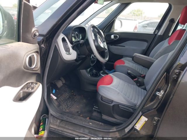 2014 FIAT 500L ZFBCFABH1EZ002138 Photo 4