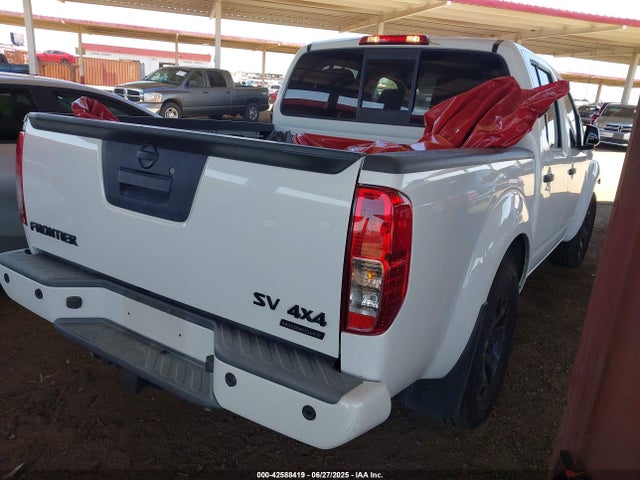 1N6AD0EV9KN870393 Nissan 2019