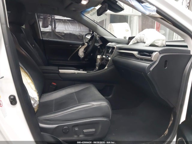 Lexus 2017 2017 2T2ZZMCA9HC047114 Image 5