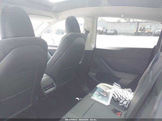 2024 TESLA MODEL Y 7SAYGDEE7RF063236 Photo 7