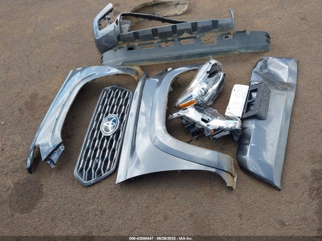 3TYCZ5ANXPT143026 Toyota 2gr-fks
