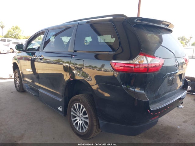 5TDYZ3DC1KS981664 Toyota 2gr-fks