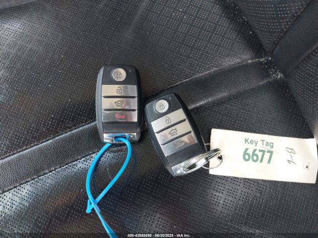 2018 KIA OPTIMA 5XXGU4L34JG227062 Photo 10