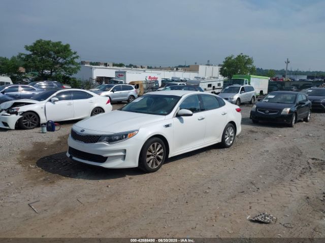 2018 KIA OPTIMA 5XXGU4L34JG227062 Photo 1