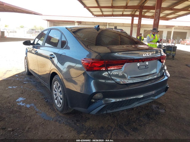3KPF24AD5RE740807 KIA mpi nu