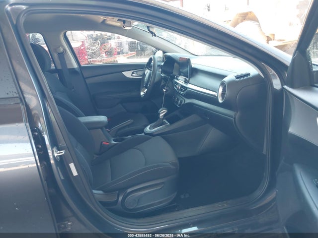 3KPF24AD5RE740807 KIA mpi nu
