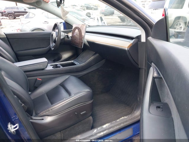 2022 TESLA MODEL Y 7SAYGDEE9NF494705 Photo 4