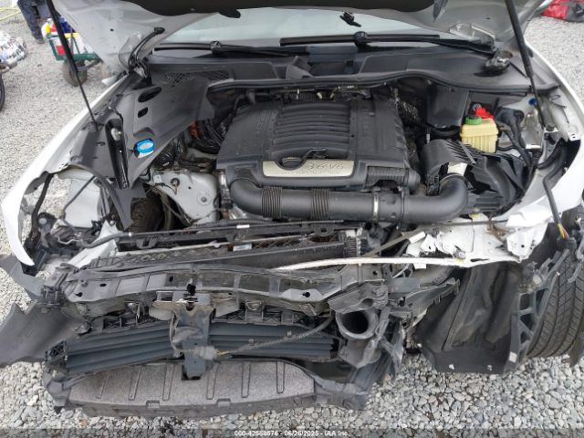 2016 PORSCHE CAYENNE WP1AA2A22GKA14900 Photo 9