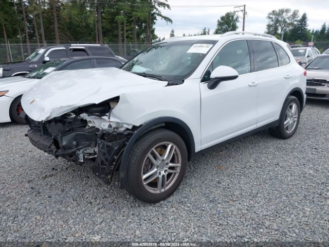 2016 PORSCHE CAYENNE WP1AA2A22GKA14900 Photo 1