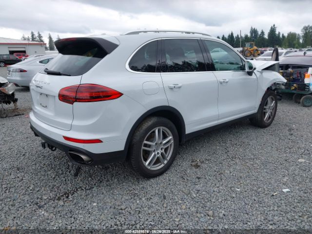 2016 PORSCHE CAYENNE WP1AA2A22GKA14900 Photo 3