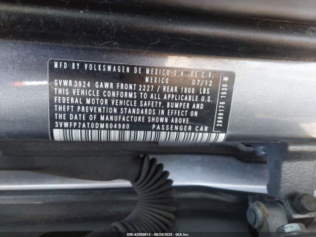 2013 VOLKSWAGEN BEETLE 3VWFP7AT0DM604980 Photo 8