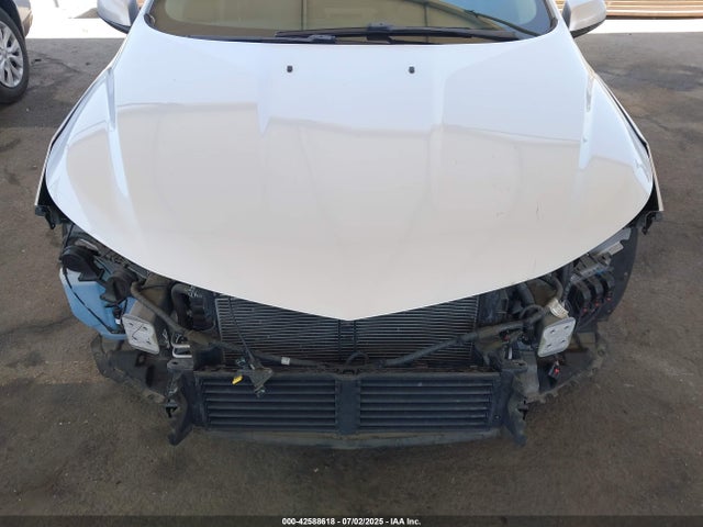 1G1RD6S54JU136321 Chevrolet l3a - direct injection, variable valve timing, hybrid, gen 1