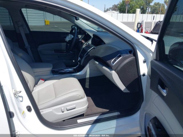 2015 ACURA TLX 19UUB2F31FA019718 Photo 4