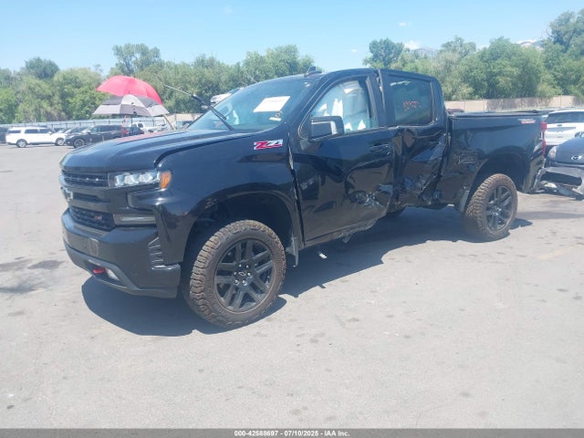 Chevrolet l84 2021 1GCPYFED4MZ267455 Image 2