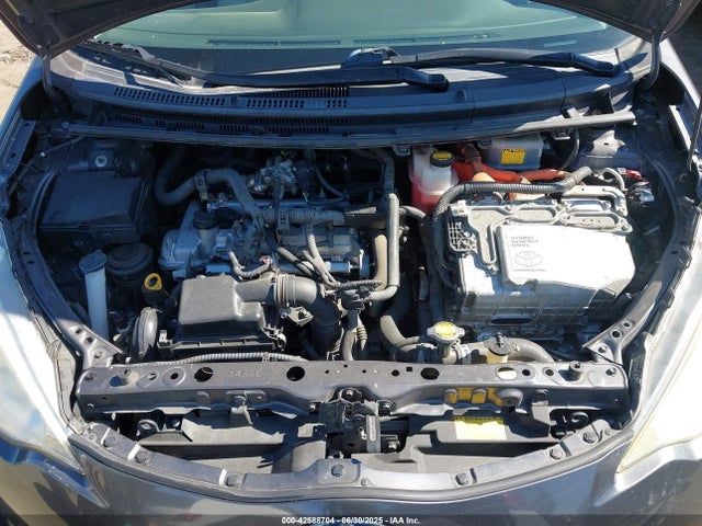 JTDKDTB36E1085160 Toyota 1nz-fxe+1lm