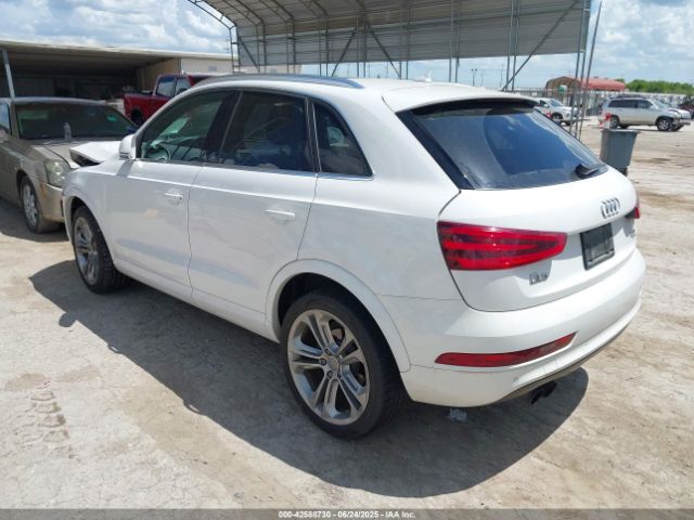 2015 AUDI Q3 WA1GFCFS1FR007092 Photo 2