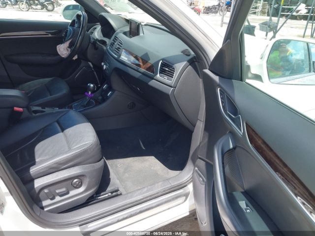 2015 AUDI Q3 WA1GFCFS1FR007092 Photo 4