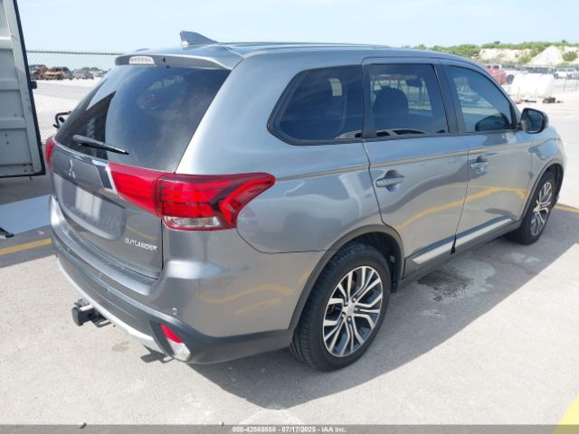 2017 MITSUBISHI OUTLANDER JA4AD2A36HZ042915 Photo 3