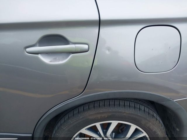 2017 MITSUBISHI OUTLANDER JA4AD2A36HZ042915 Photo 5