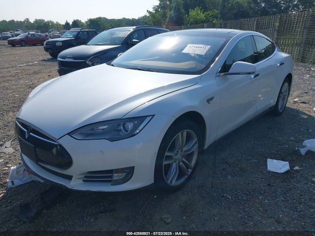 2015 TESLA MODEL S 5YJSA4H29FFP79735 Photo 1