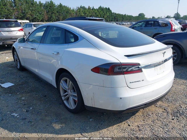 2015 TESLA MODEL S 5YJSA4H29FFP79735 Photo 2