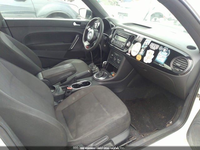 Volkswagen Beetle Coupe 1.8t Entry 2014 3VWF17AT7EM656982 Image 5