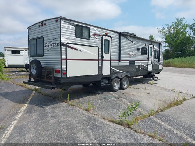 Heartland 2017 2017 5SFPB3520HE345593 Image 4